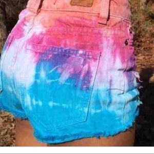 BDG. Festival. Tye dye. Shorts. Distressed. NWT.